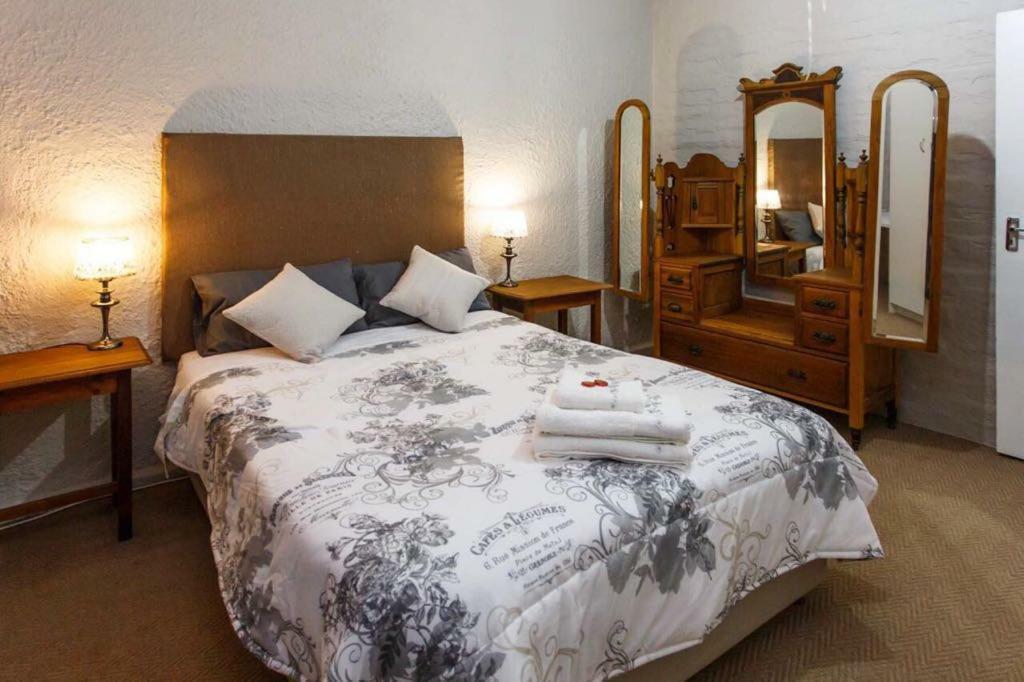 273 Jan Van Riebeeck Oudtshoorn Εξωτερικό φωτογραφία